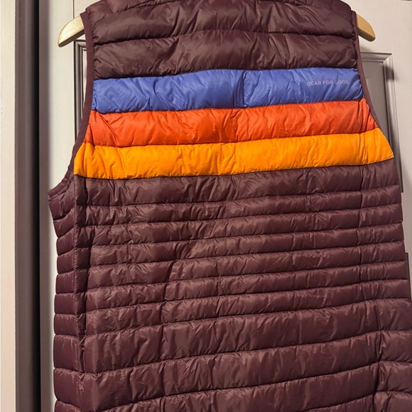 Cotopaxi Vibrant Women’s Vest-Wine Stripe - Picture 2 of 4